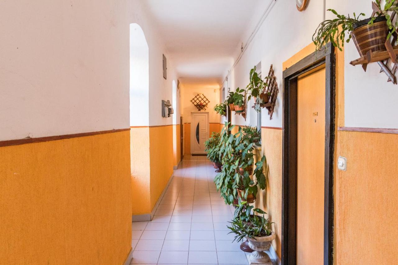 Apartman Lussi Pula Exterior foto