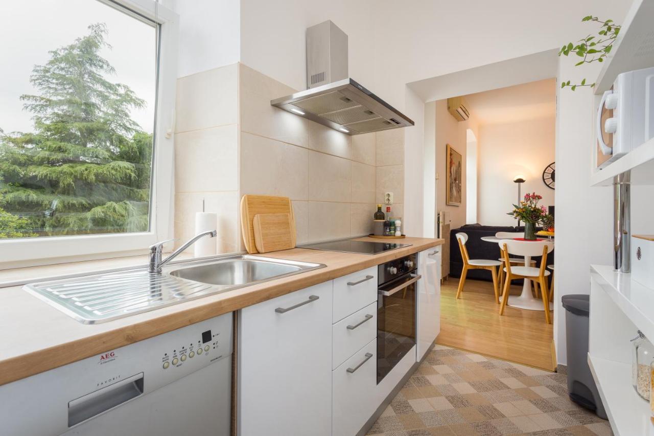Apartman Lussi Pula Exterior foto