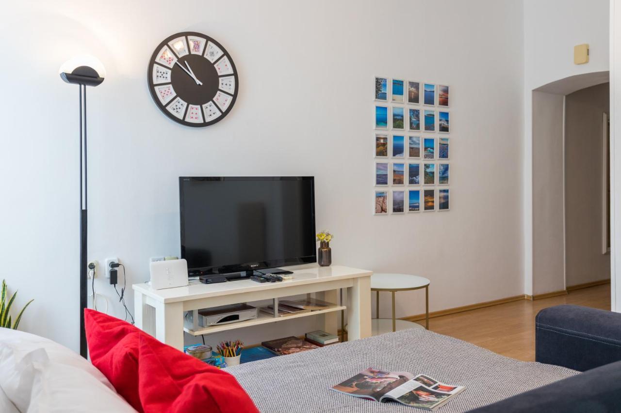 Apartman Lussi Pula Exterior foto