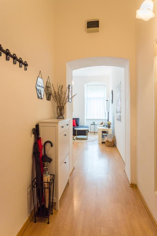Apartman Lussi Pula Exterior foto